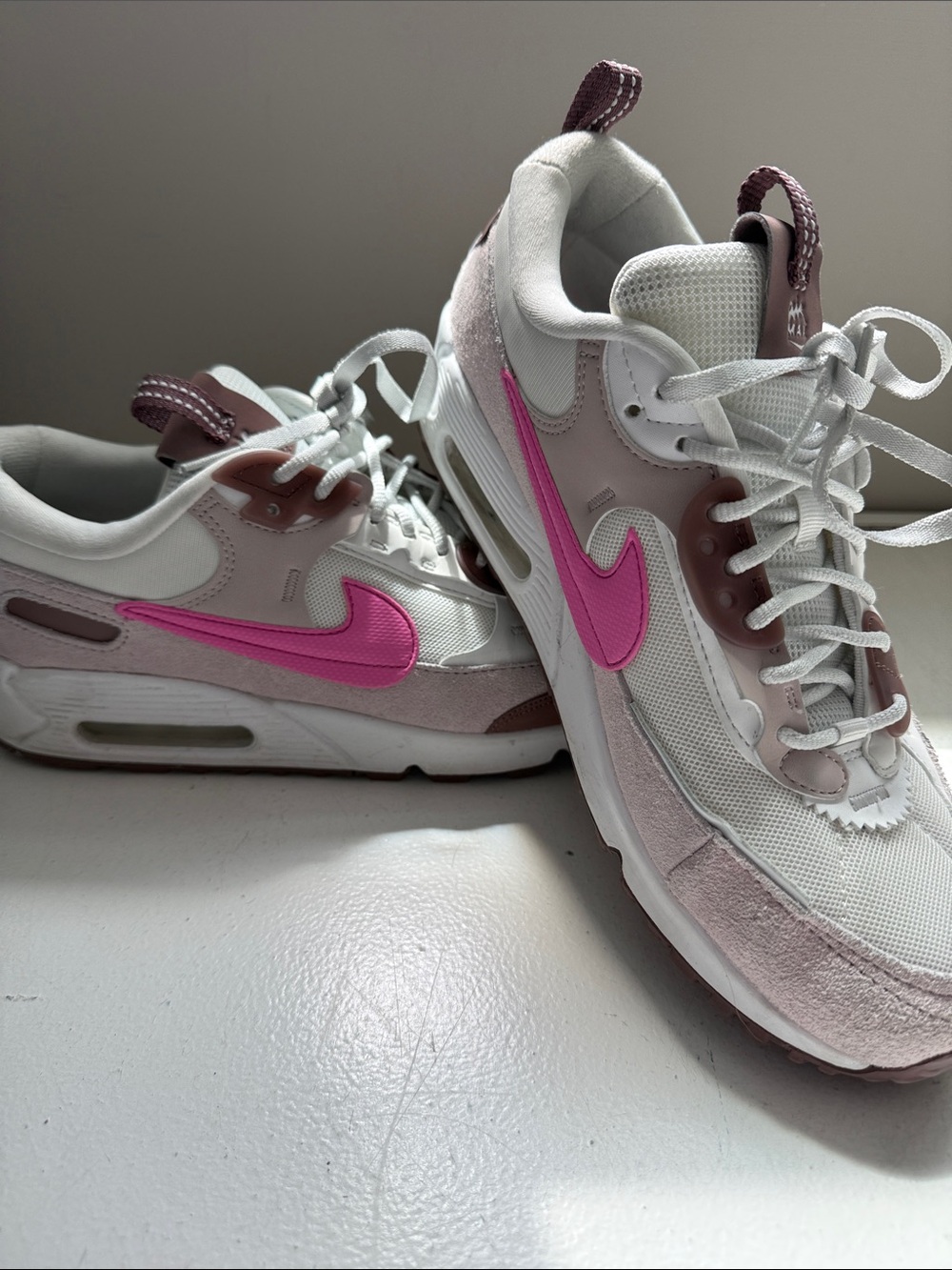 Nike Women’s Air Max White 90 Futura White  and Pink Athletic Sneakers